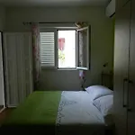 Mala Zelena Soba